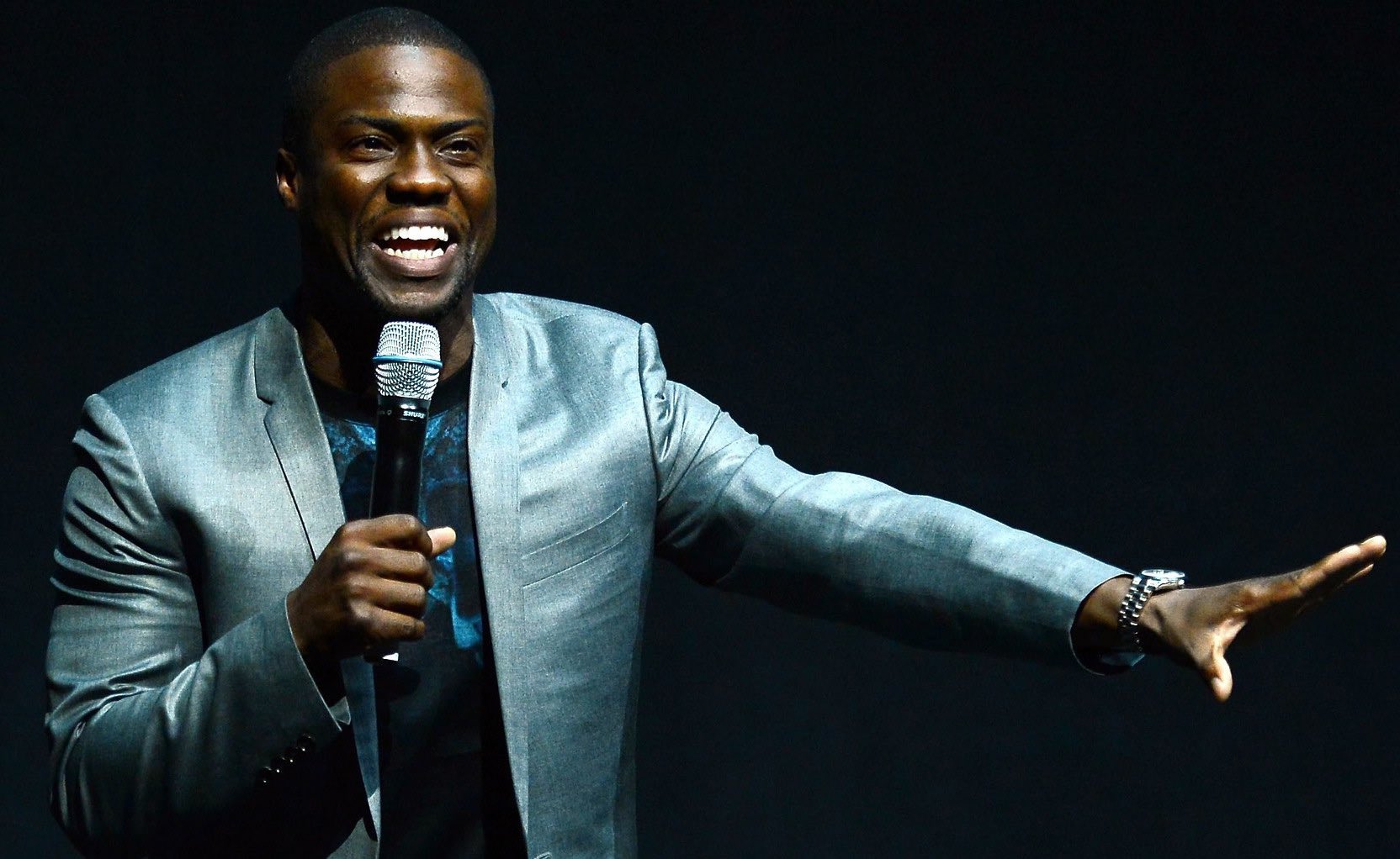 Happy 38 Birthday to the comedian Kevin Hart       