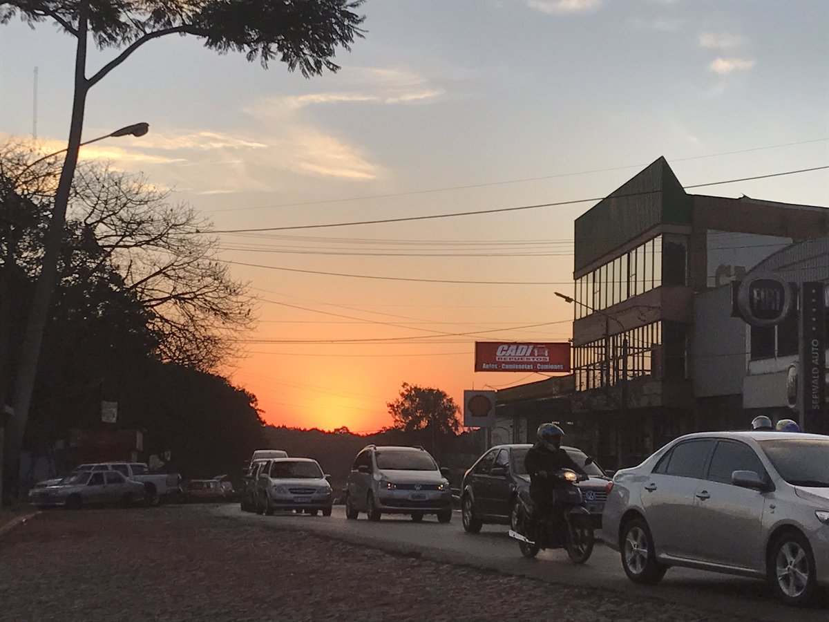 EldoradoMnes's tweet photo. Atardecer Km 6 https://t.co/YkozBsLXMB