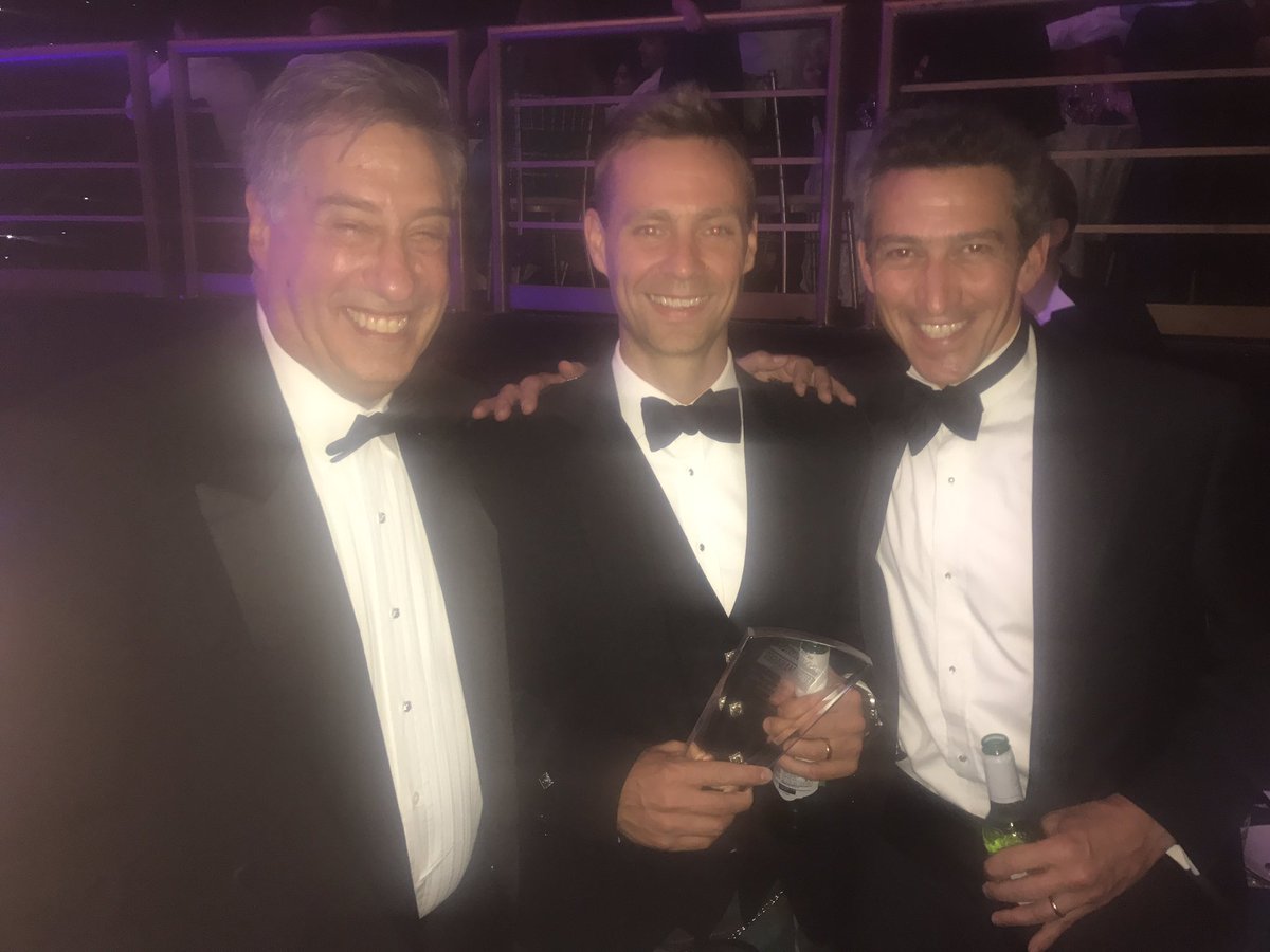 FedHermesLtd's tweet photo. Thank you for an amazing night @InvestmentWeek at the #FMYA2017 our hearts are soaring with @garygb53 @MitchReznick @fraserl80 https://t.co/0U7lohWHg6
