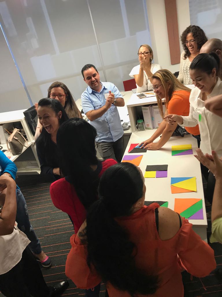 PSYGroup's tweet image. Desarrollando equipos de alto desempeño en Panamá 2017 #SumaFinanciera