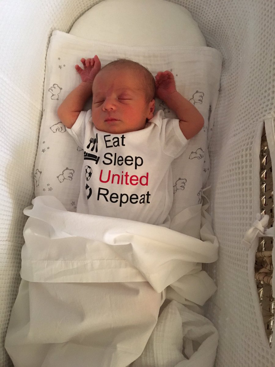 My 3 day old son with already the correct allegiances.. https://t.co/IkYhsPik7t