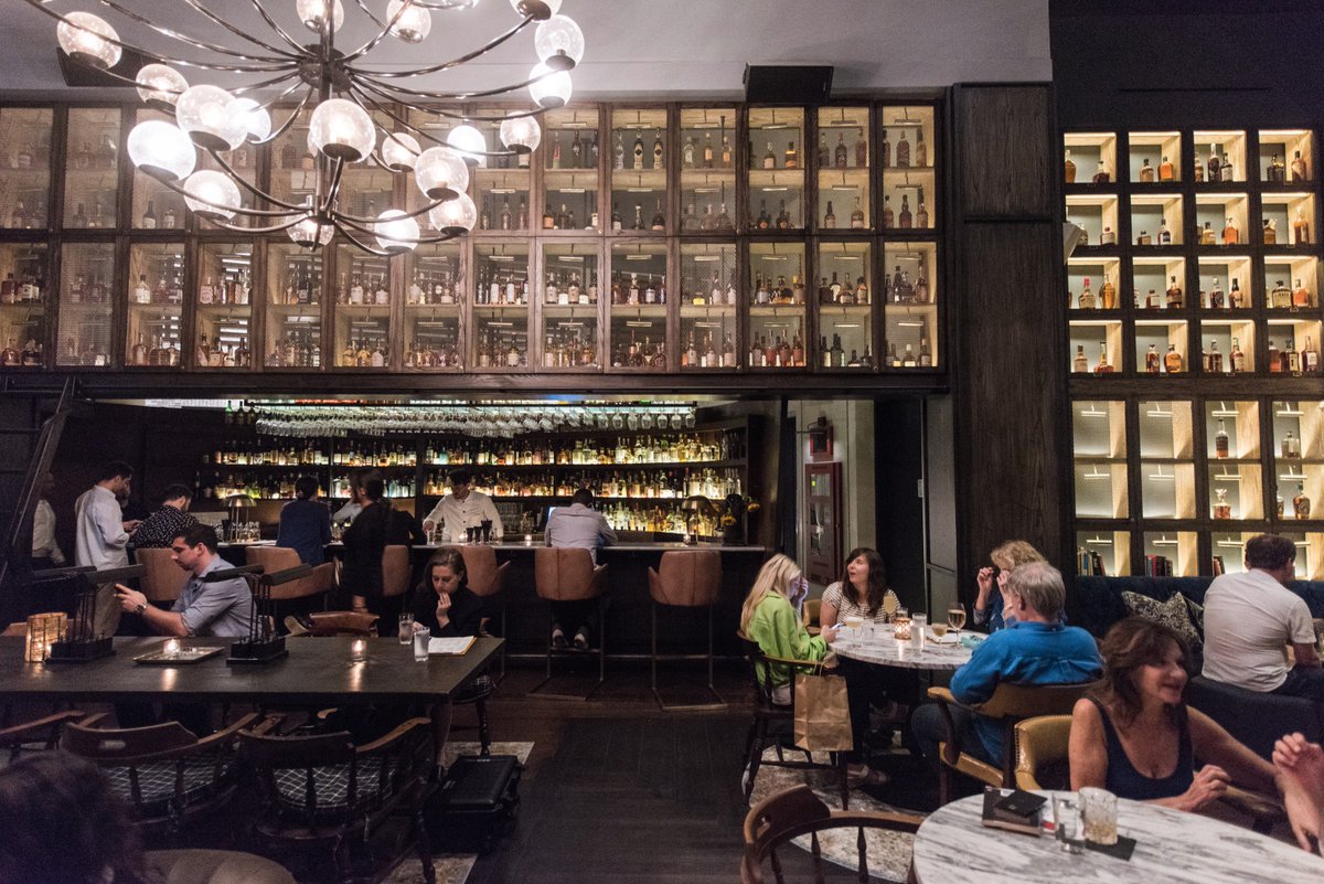 On our radar: Library of Distilled Spirits and its 1,000-bottles-deep barroom ow.ly/Fvu130dpYwh