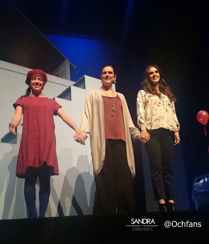 SandraEWorldFC's tweet photo. #TBT #NETAF #TeatroRafaelSolana #SandraEcheverria #ManoloCano #LeoDeLozanne #MarianaTrevino / @sandraecheverr RT https://t.co/mSFWgzgM2L