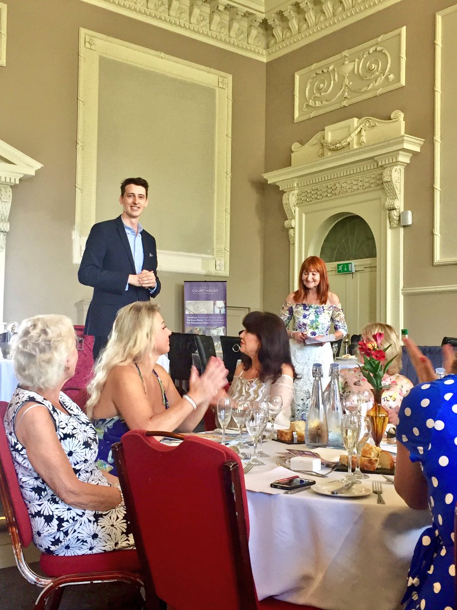 charlpercy's tweet photo. Beautiful lunch @CourthouseChesh today with @SueRFrance #CreativeConnecting https://t.co/0eGWYBg1Xu