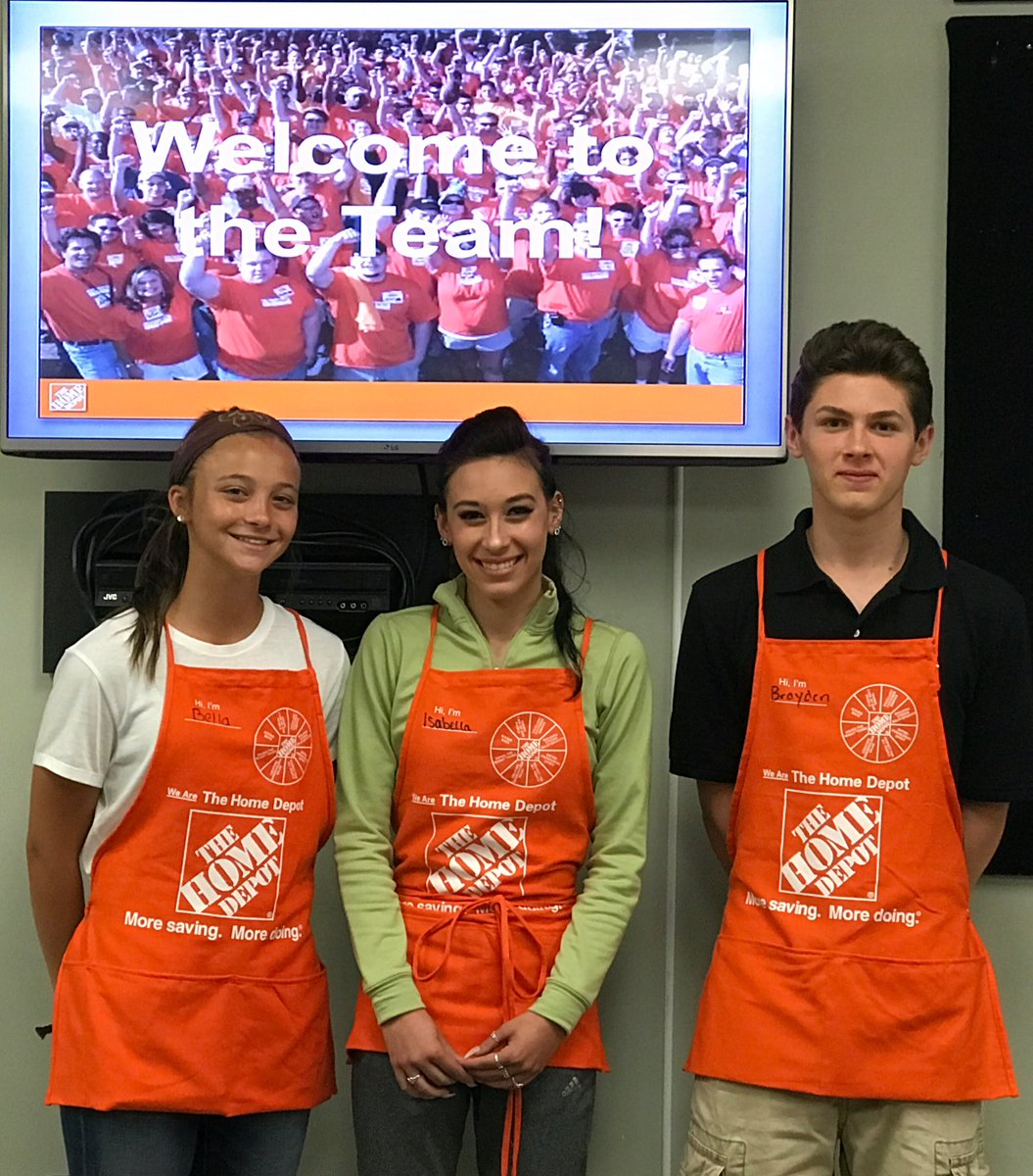 Our 3 newest members of the 3401 family!! <a href="/Kim_Rosengarten/">Kim Rosengarten</a> <a href="/SWhitehouse264/">Scott Whitehouse</a> <a href="/CianciFran/">Frances Cianci</a>