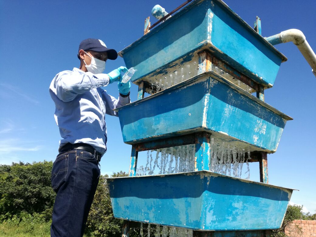 CeibaEice's tweet photo. #Ahora se adelanta la toma de muestras para analisis físico-químico y microbiológicos en la Planta de Beneficio Animal. https://t.co/Dmus8w223Q