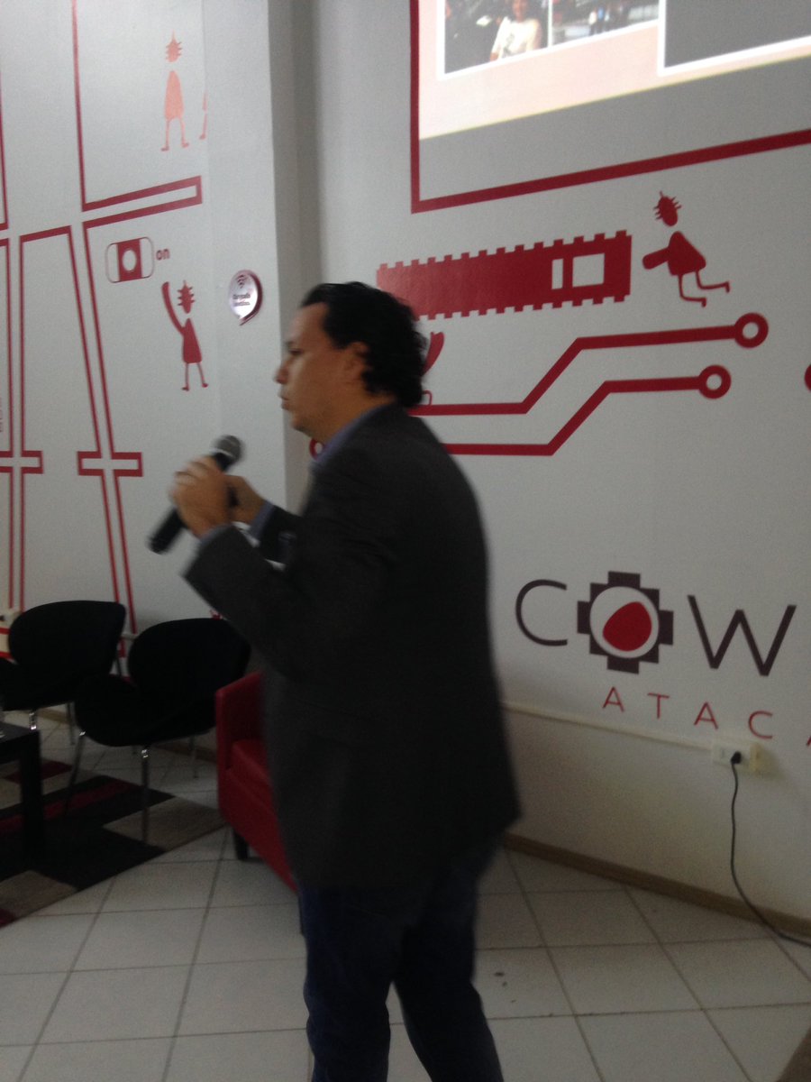 Atacama_Florece's tweet photo. Talento+Redes+Capital+ Infraestructura, pilares de la innovación y emprendimiento en el ecosistema @jesantosg https://t.co/LcFQEzkpA3