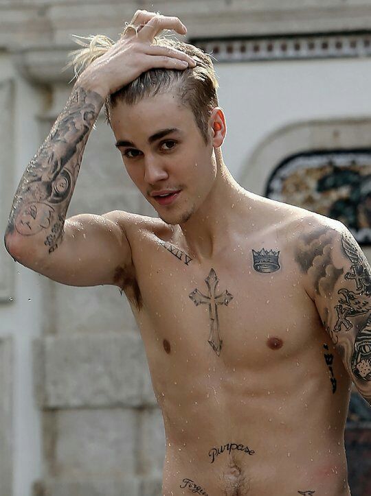 ProjectVoteJus's tweet photo. DESAFIO O FIXADO CHEGAR EM 15 MIL COMENTÁRIOS EM TRINTA MINUTOS!! BORAAAAA VOTAAAR!!

RT=VOTO

PLAYING BELIEBERS
#KCAMexico #JustinBieber https://t.co/oIfkzi49D6