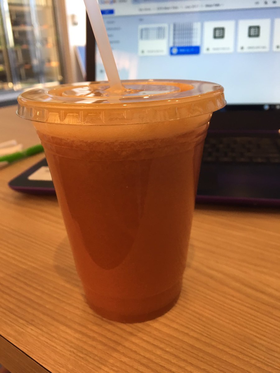 JessKroge's tweet photo. Juicin'. So good. Thankful for amazing friends who bring me healthy treats to cheer me up! https://t.co/P9YR5GiltX