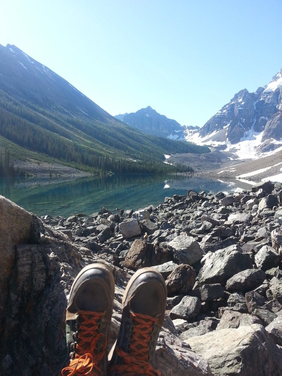 PalladinoP11's tweet photo. Adventures of the day part 1: #morainelake #consolationlakes #2alaska #meandmom https://t.co/Jct25X0fSb
