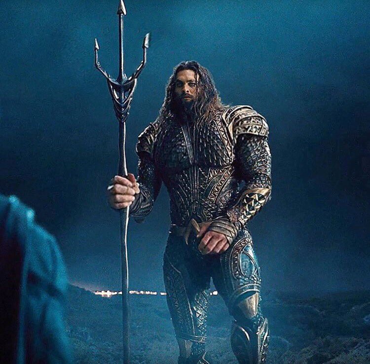 LetsTalkJL's tweet photo. "You're a big guy" https://t.co/56Tz7piQpi