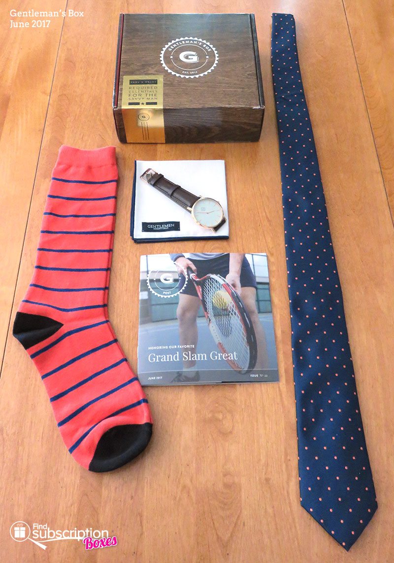 FindBoxes's tweet photo. #GoldenRabbit Socks, #DefinedMen leather watch, @aristo_ties & more! @momof3boysj unboxes June's @GentlemansBox! πhttps://t.co/Kxz7YxjQCS https://t.co/AdmjqNleYC