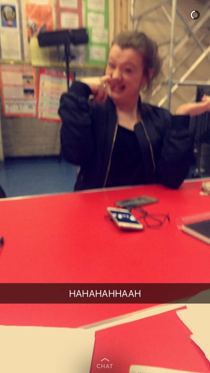 rowan_loon's tweet photo. @MeganS108 happy birthday smeg 🤙🏻🍻 https://t.co/llVidTy5Ze