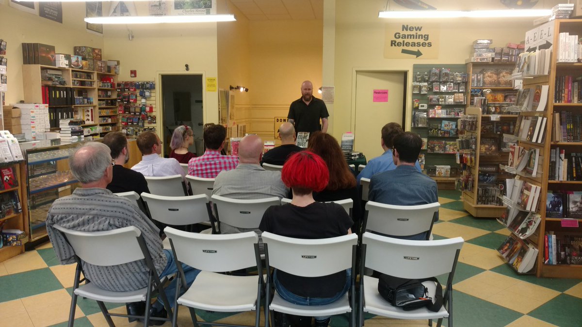 pandygamesma's tweet photo. We're pleased to have @BrackenMacLeod reading for the launch of #cometodust tonight! https://t.co/c9S9c8Imxz