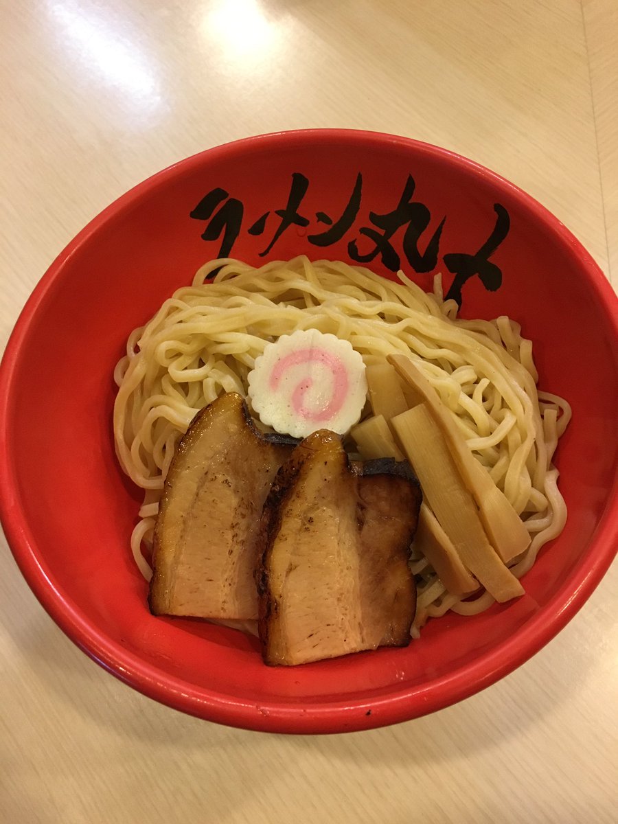 ラーメン 丸十 駅前店限定
濃厚つけ麺と旨辛つけ麺❗️
夏には冷やもりがおすすめです。