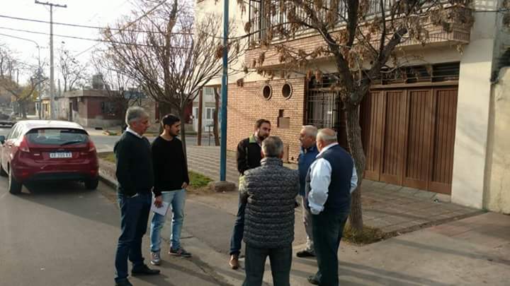 EmilioACaram's tweet photo. Un equipo integrado x Jóvenes solidarios, Mujeres luchadoras y Hombres emprendedores, Transparencia, convicción y gestión #NuevaConducción https://t.co/72wUKtQBeZ