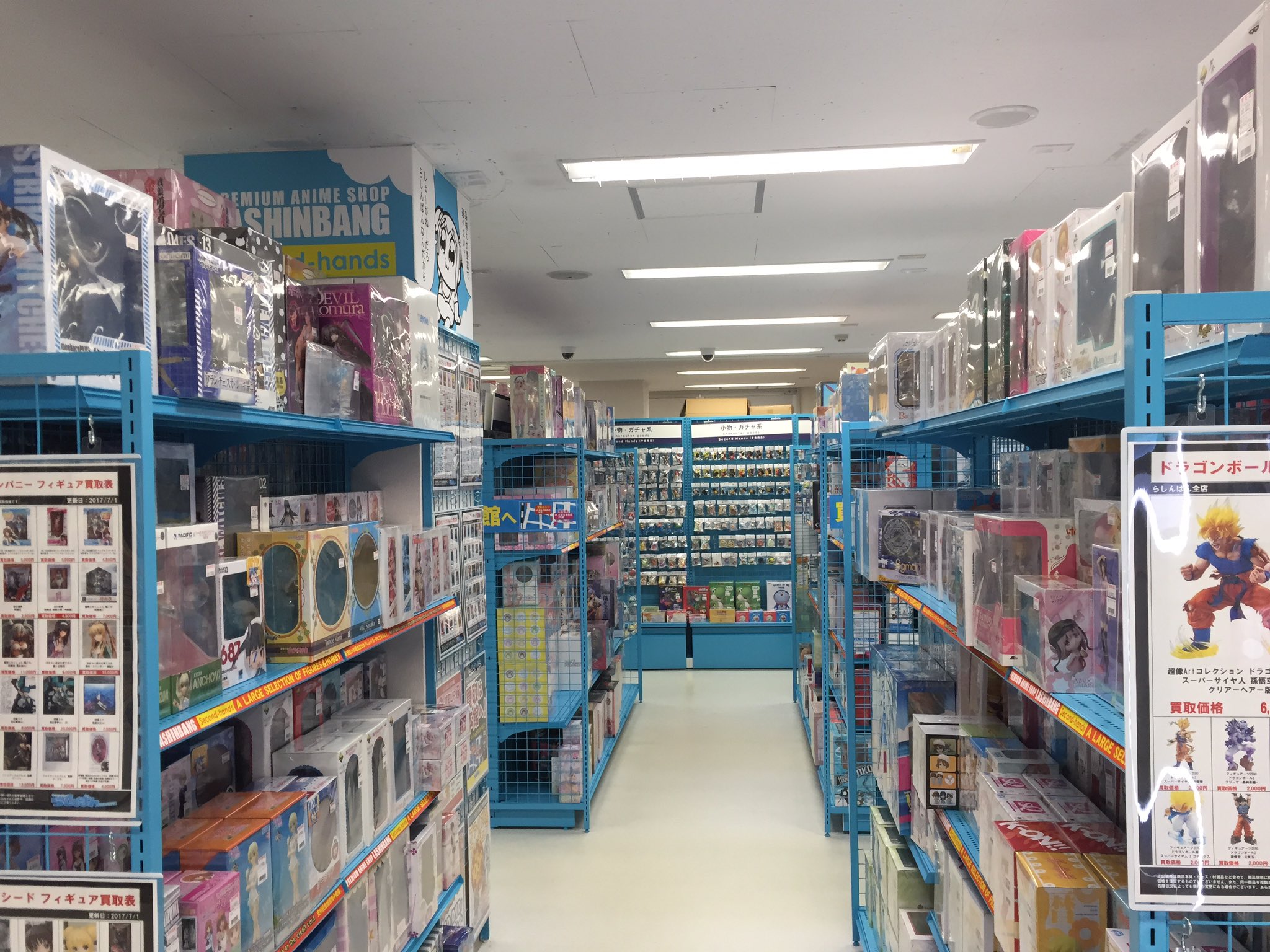 らしんばん 中古買取販売 No Twitter らしんばん大阪日本橋店2号館オープンしています ぜひ遊びにきてください フィギュアのユ トピア T Co Zz4tv9ocne