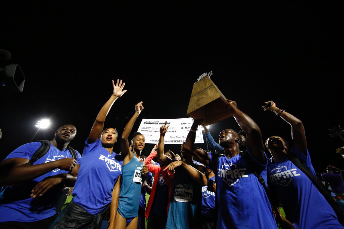TrackTownUSA's tweet photo. HOME FIELD ADVANTAGE
They sure know how to win in New York City!
The @NewYork_Empire wins the 2017 #TTSummerSeries Team Title!
#TrackRemixed https://t.co/Cb2ACuiu8X