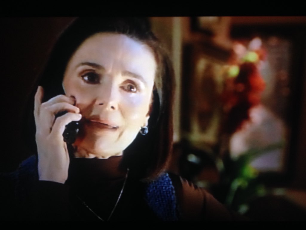 DarkMaster__AR's tweet photo. #OutgoingCall @JulioMedina_EDR sí, ya sé que Andrea está desaparecida, Jorge vino y recién me lo dijo. #EnamorándomeDeRamón @MarcheloCordoba https://t.co/umj5jQZxnz