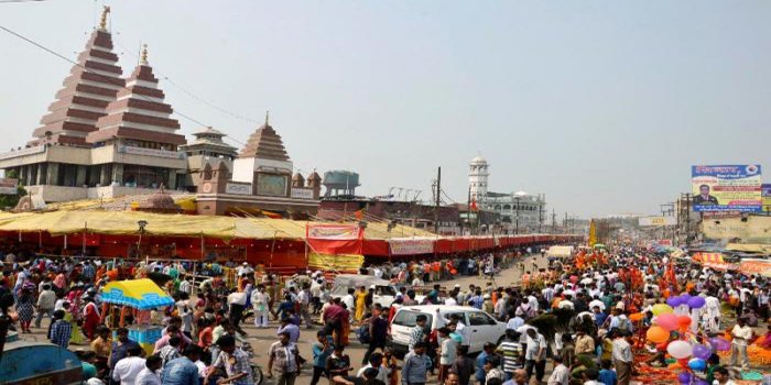 अब बिहार के मंदिरों में नहीं घुस पाएंगे चोर, 30 करोड़ से 8 फीट ऊंची बनेगी दीवार, 3000 मंदिरों की होगी घेराबंदी

goo.gl/JXc4Fo