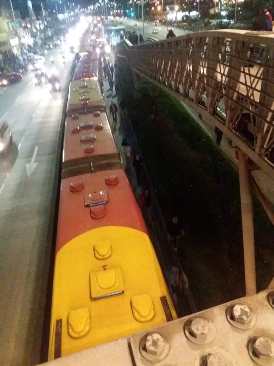 DanielBejarano_'s tweet image. #NoATransMilenio7a ni por ninguna otra via en Bogotá, no es una solución a la movilidad, es una pesadilla para la ciudadania!!