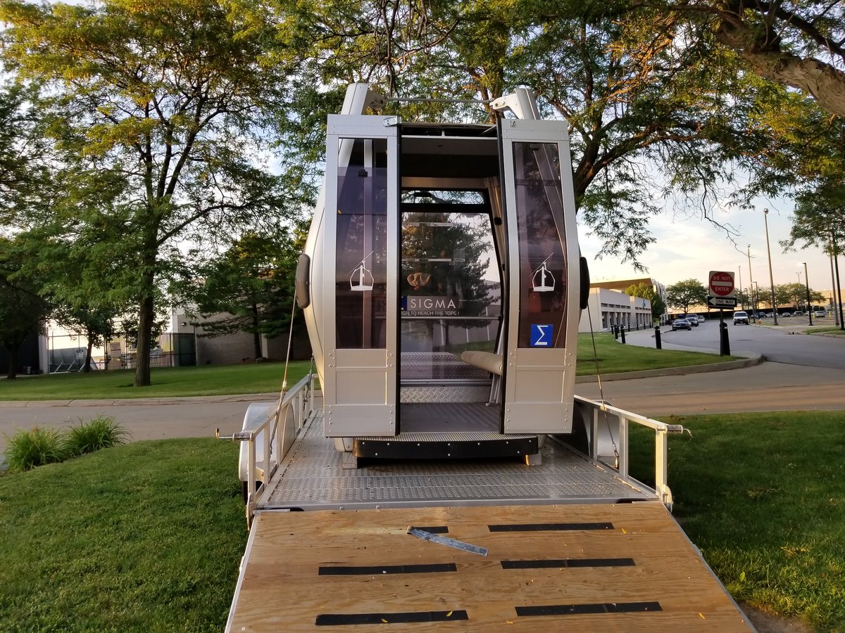 vrarf's tweet photo. #HoloDawg thanks Ollie and @jonrstahl from @leandog  for sharing @cleskylift vision with @CLEVRcomm. More amazing #VRBelt vision. https://t.co/VuRJdK4lmA