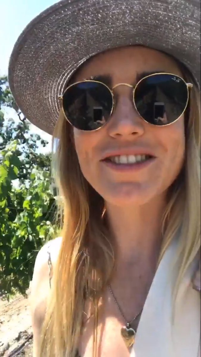 Caity Lotz Fanpage (@clotzusa) on Twitter photo 