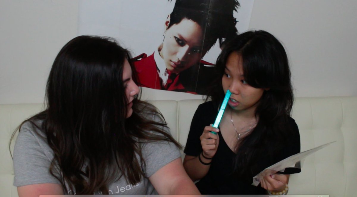ashtriii's tweet photo. I'm just trying to make @sleepyquyen a shawol...... https://t.co/3sbjUNhUb4