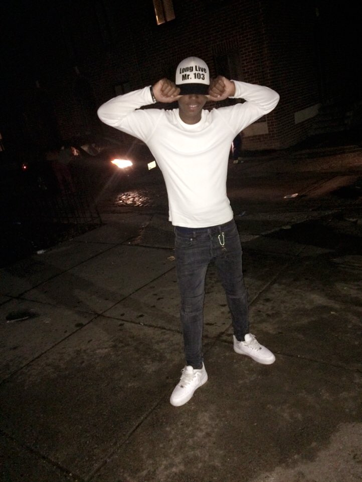 1500_fats's tweet photo. ✨✨ #freetops❤️💯 https://t.co/HYJYmQagK7
