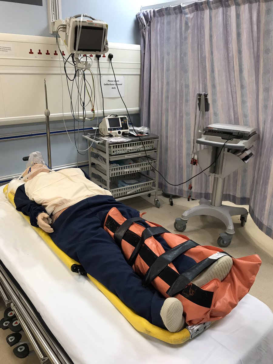 🏩Great to be in <a href="/SWBHnhs/">SWB NHS Trust</a> ED Resus with a simulated trauma alert - keeping our MDT Skills up to date #Proud2Care #Proud2Nurse #SWBHFamily #ED