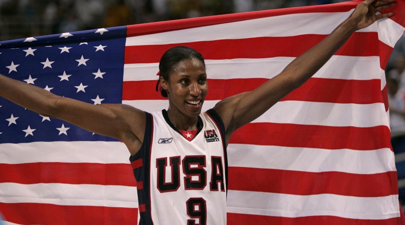 Happy Birthday to Lisa Leslie, who turns 45 today! 