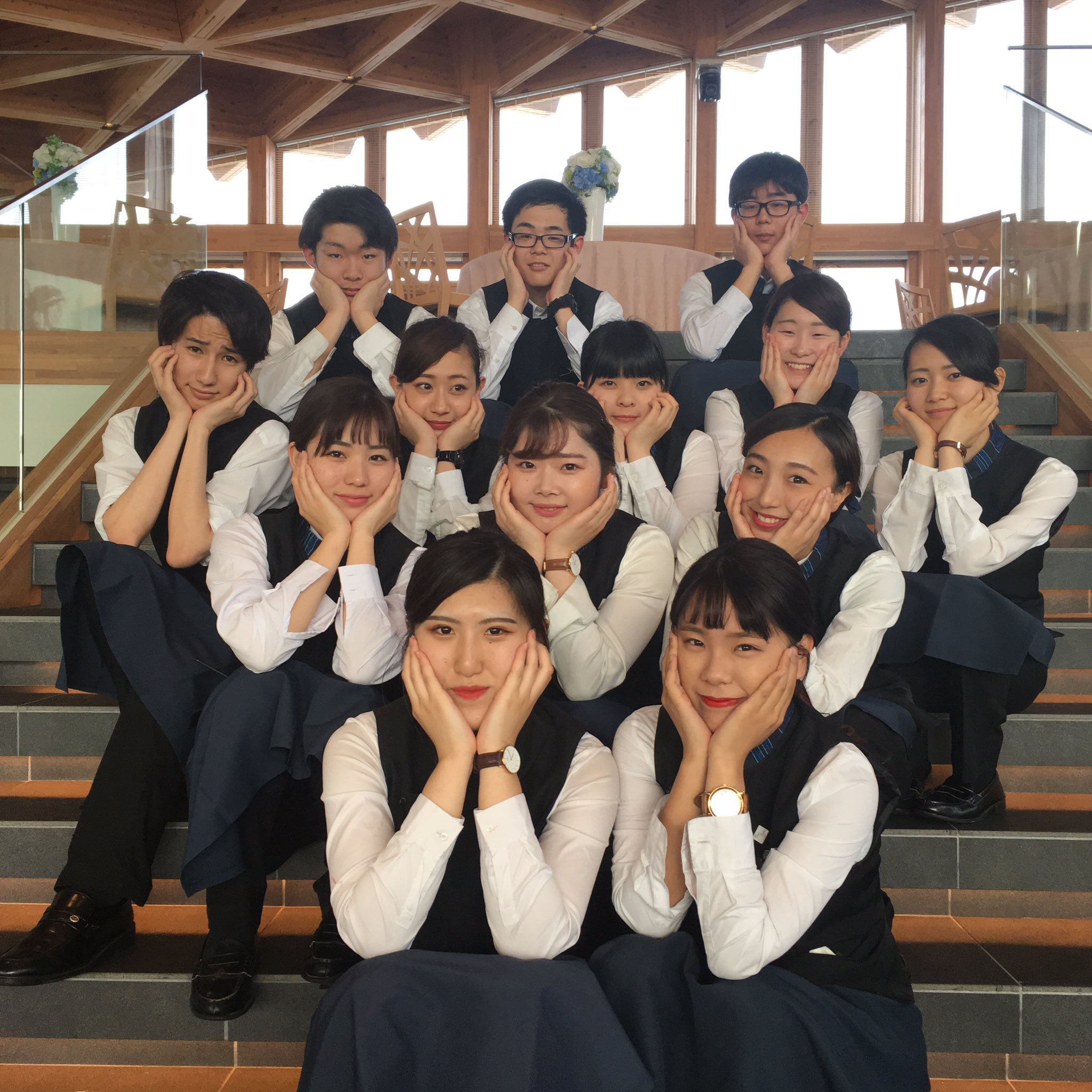 ウエディングワークス バイトブライダル No Twitter ブライダルバイトで活躍するスタッフ特集 気になるあの娘も載ってるよ T Co Gjtw8saoej ウエディング 結婚式 バイト 大阪 神戸 奈良 就活 繋がる 楽しい 仲間 夏 短期 登録制 T