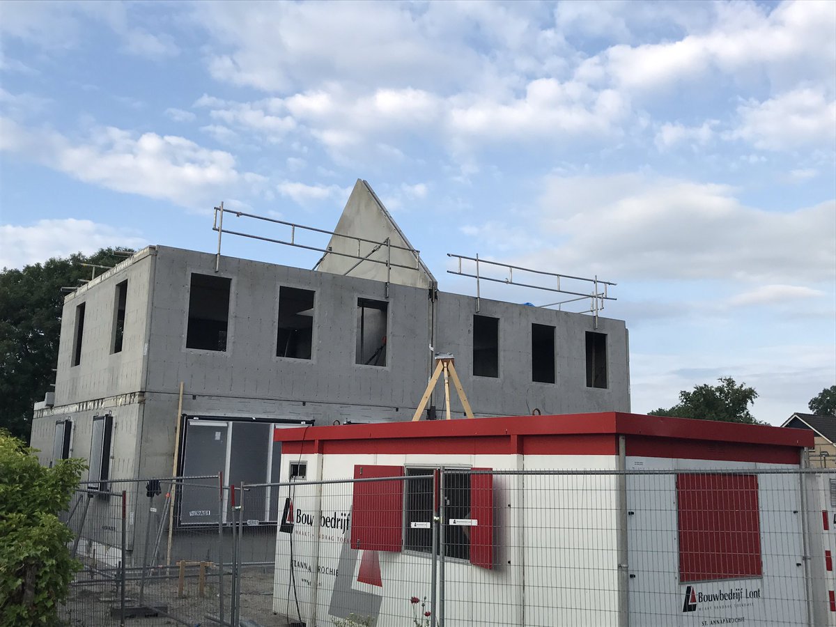 jetzelont's tweet image. Vanmorgen #dailystand bijgewoond volgende #OnePieceFlow project. Conceptwoning met vaste partners voorbereid en uitvoering multidisciplinair