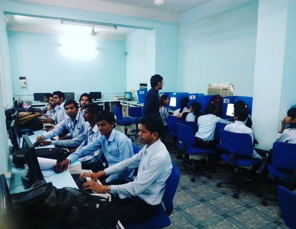 software_tree's tweet photo. #treesofttech #indore #workshop #php #android #digitalmarketing #opportunity #webhosting #webmarketing #webdesign #webmarketing https://t.co/oxSXs72BxK