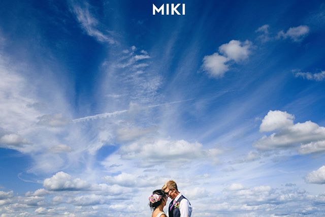 MIKIStudios's tweet photo. LOVE these guys..... LOVE the Derbyshire weather..... LOVE the Derbyshire countryside..... https://t.co/gbg5ktIGGA