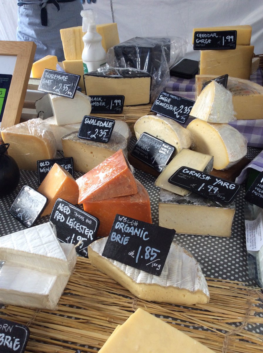 7oaksEvents's tweet image. Fresh produce available every week at the Sevenoaks Saturday High Street Market open 9am till 4pm. Help support your markets!