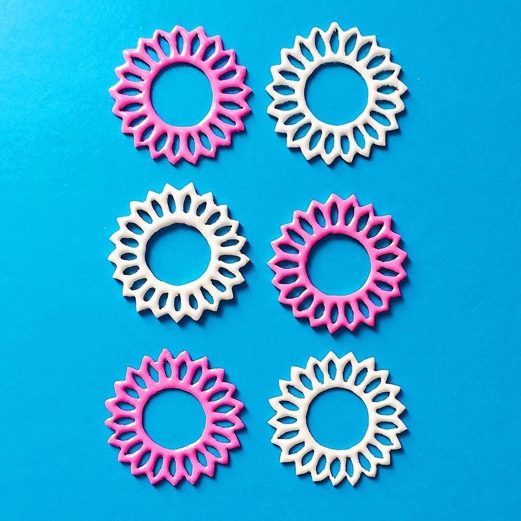 It's so lovely and sunny here today 😁☀️😁☀️😁☀️😁☀️😁☀️😁☀️
And these earrings and pendants are perfect for summer 😍💜
T… ift.tt/2tTnopk