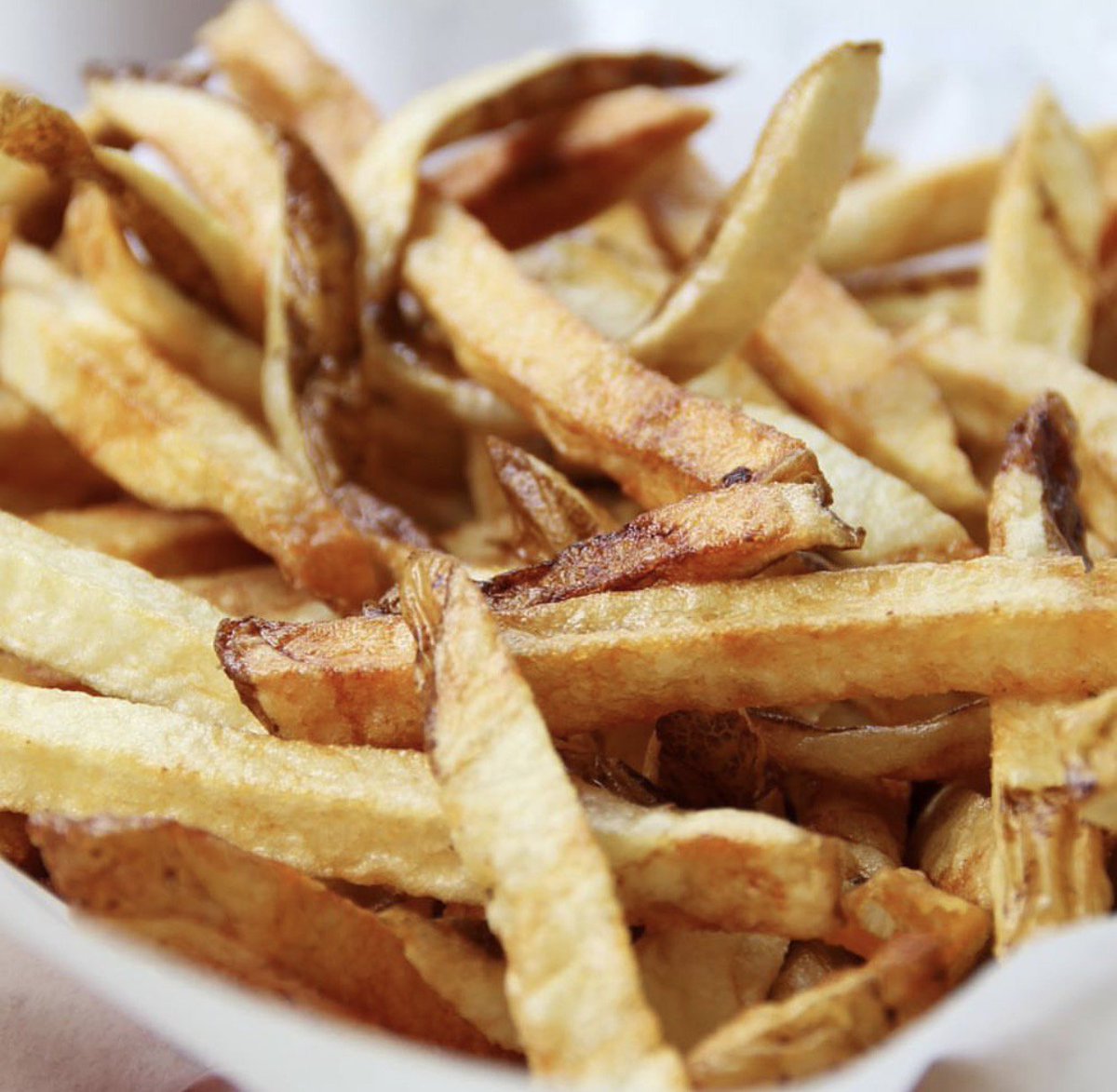 Got lunch on your mind already? Today’s delicious selection of traders include: <a href="/WurstbrothersGB/">WurstBrothers</a> <a href="/chalanasteak/">Chalana Steak Wrap</a> &amp; Growlers