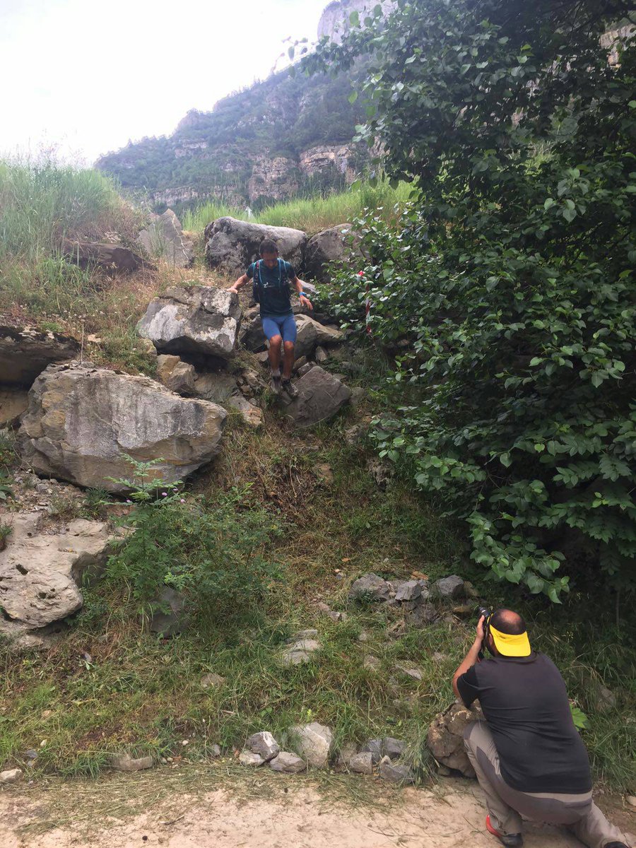 Ya en directo en nuestro Facebook Live. Sigue las llegadas ow.ly/WcVW30dqFMA