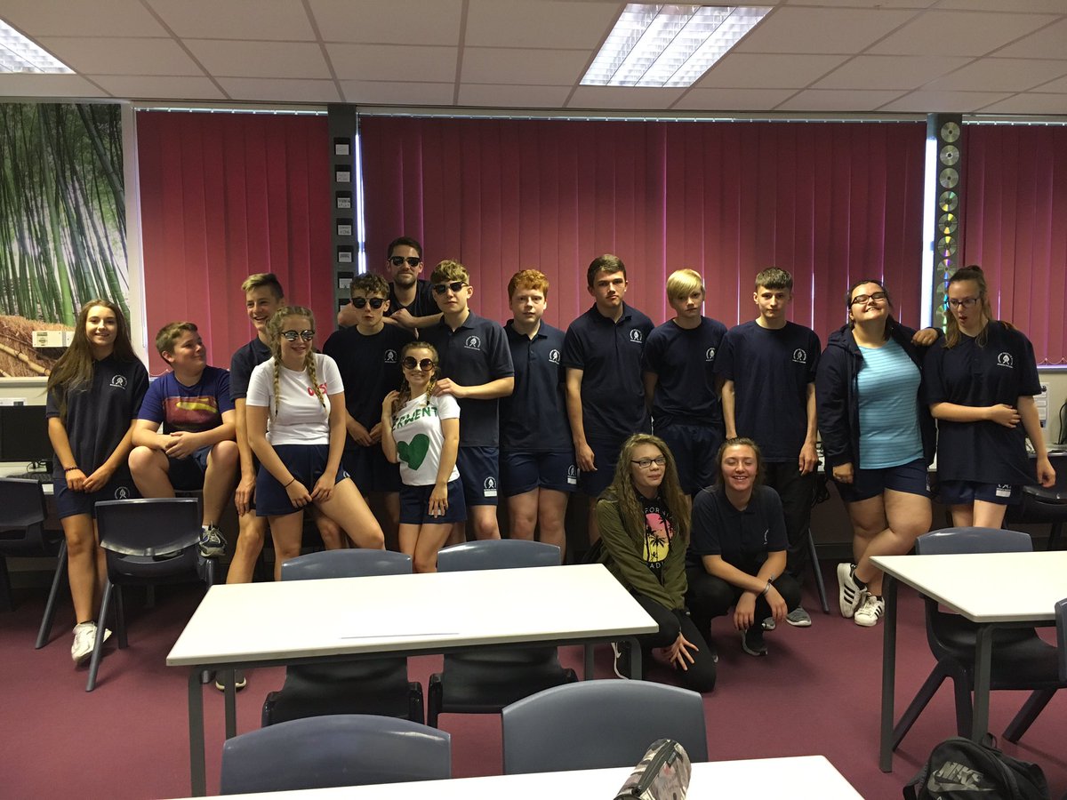 AHS_Year11's tweet photo. Year 10 ready for their final Sports Day! @AHSYork https://t.co/QzQlbib5E5