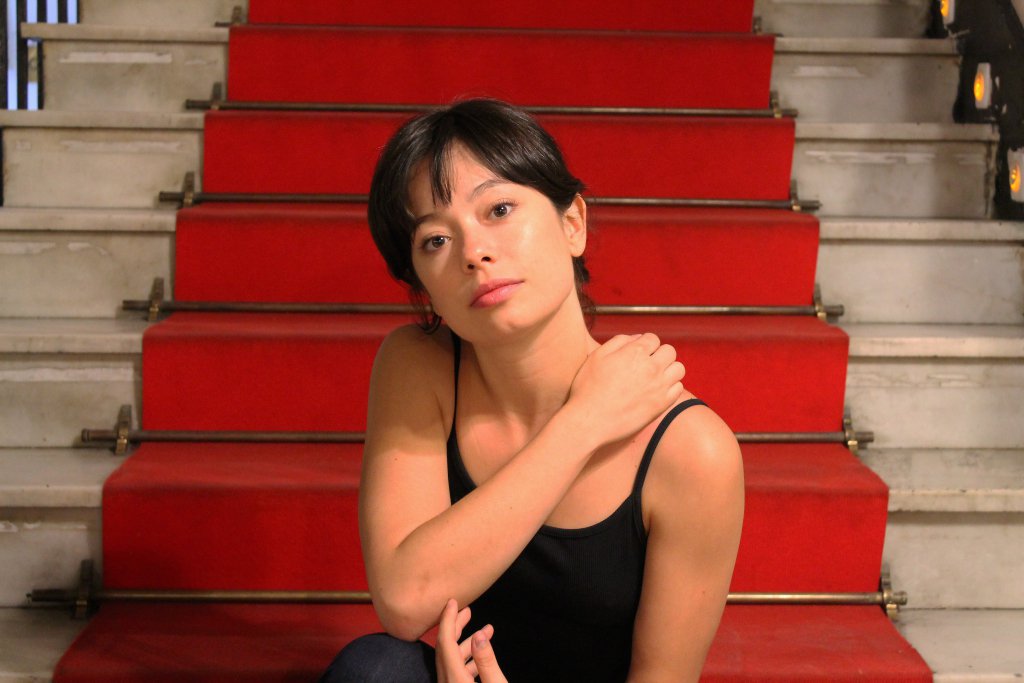 Tras estrenar 'La Pilarcita' en <a href="/teatrolara/">Teatro Lara</a>,   <a href="/AnnaaCastillo/">Anna Castillo</a> estuvo hablando con nosotros 😍 
¡No te lo pierdas! ➡  bit.ly/2tPkyT1