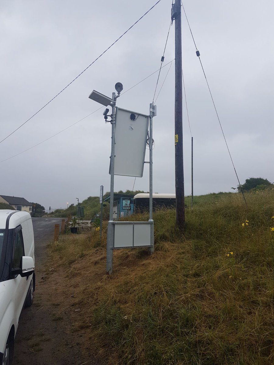 GoAnpr's tweet photo. With the mercury rising it just means more power!
GoANPR system can be completely powered by the Sun - rent from £399 https://t.co/Z31E0KMw3n