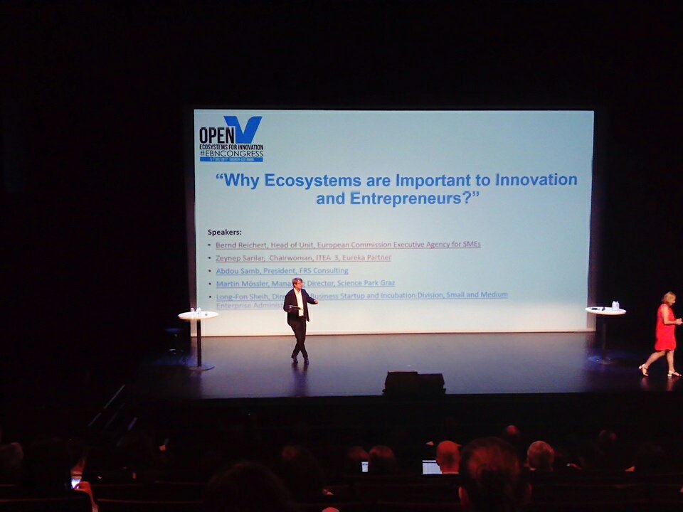 IncubateurIRA's tweet photo. L'importance des ecosystemes d'#innovation  #EBNCONGRESS @RetisInnovation https://t.co/GelJAwzwYQ