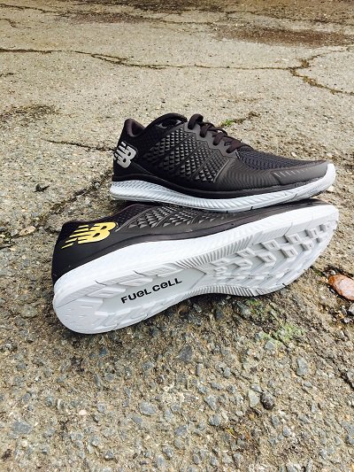 AerobicsFirst's tweet photo. #FastTwitchFriday NB FuelCell, our newest lightweight sneak all about premium SPEED, seamless upper material $210 https://t.co/xbvW37K2Ne