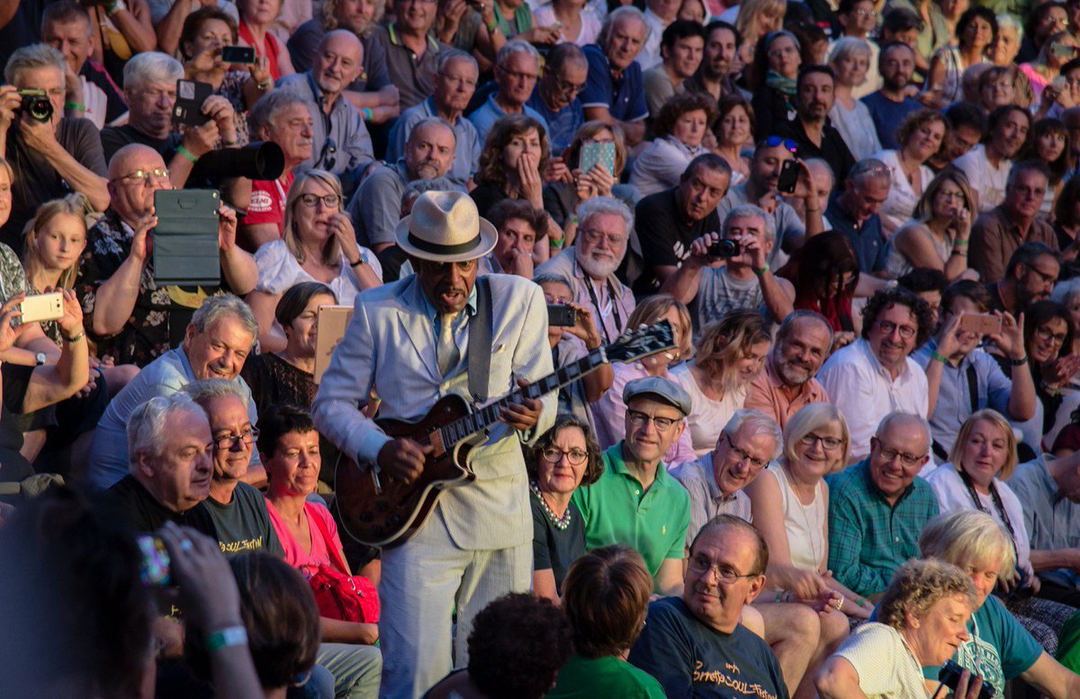 Oltre la <a href="/Notte_Rosa/">Notte Rosa</a> : concerti, spettacoli e degustazioni.. ecco i migliori eventi di Luglio #inEmiliaRomagna travelemiliaromagna.it/oltre-la-notte… ;)