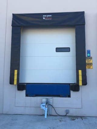 Warehousetech's tweet image. 5 Reasons Food Warehouses Need a Dock Seal or Shelter System hubs.ly/H07MPDZ0 #DockSeal #DockShelter #LoadingDockEquipment