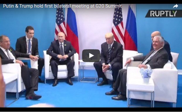 INTREPORTER's tweet photo. Putin – Trump Meet- Body Language Putin has the upper hand https://t.co/nxLCW8yFjB https://t.co/Zx6NfvFUpY