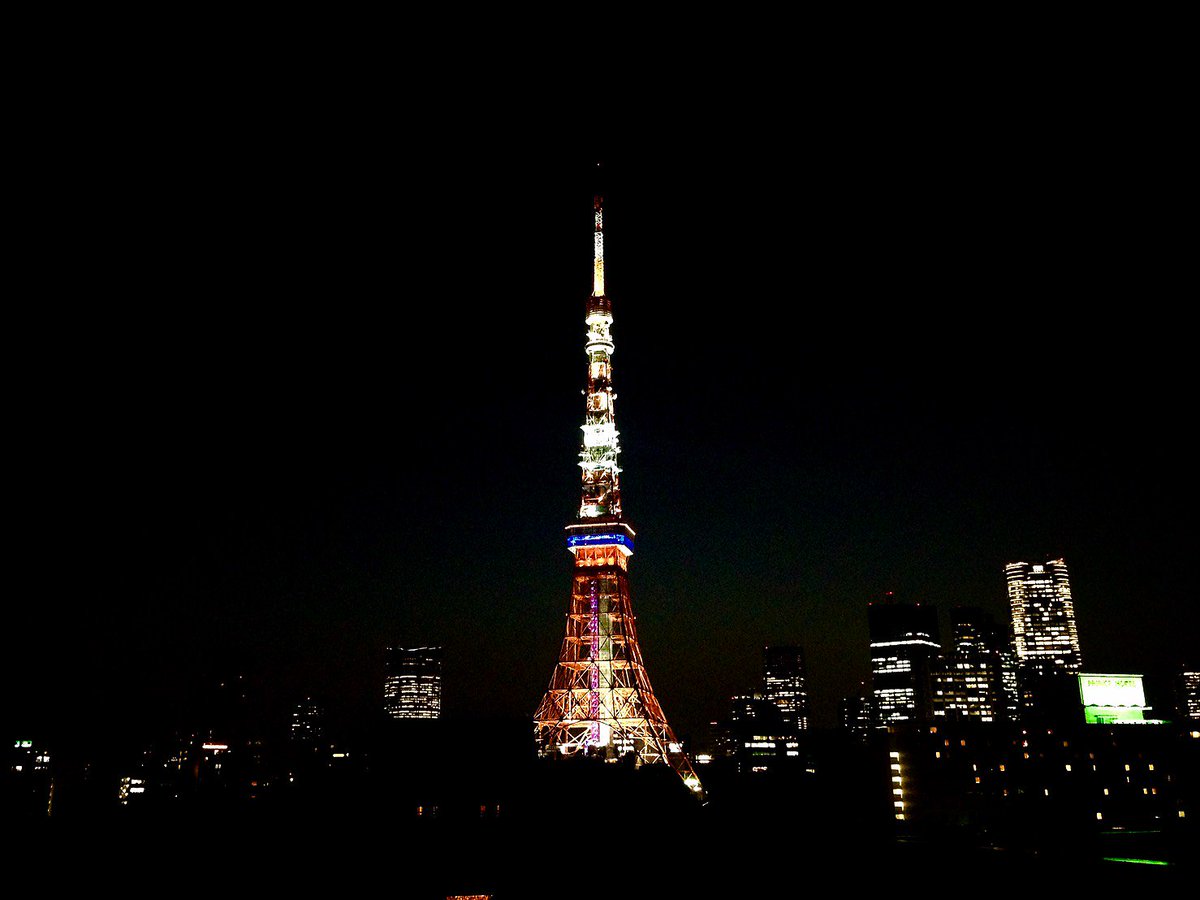 株式会社エフテックさんのツイート 東京タワー夏仕様 増上寺ではたなばた祭が行われているようで にぎやかな声が聞こえてきます 雲はないようですが ここらへんは明るいので天の川は見られません 今日の東京タワー 東京タワー イマソラ