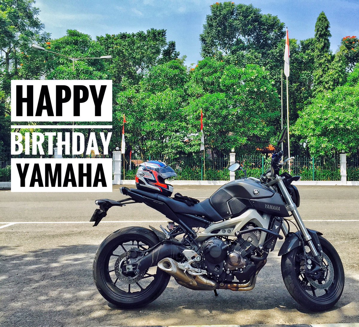 Flogger615's tweet photo. #yfd2017
#yamaha62thn
#yamahappybirthday https://t.co/VX1LjEAiY7