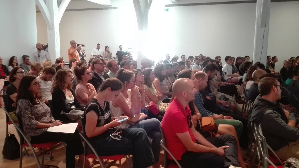 MstreamProd's tweet photo. Un constat : la vidéo omniprésente aux #gpcm2017 de @CometMedias soit sous forme de contenu viral soit sous forme de bilan de campagne. https://t.co/B4hzBChumn